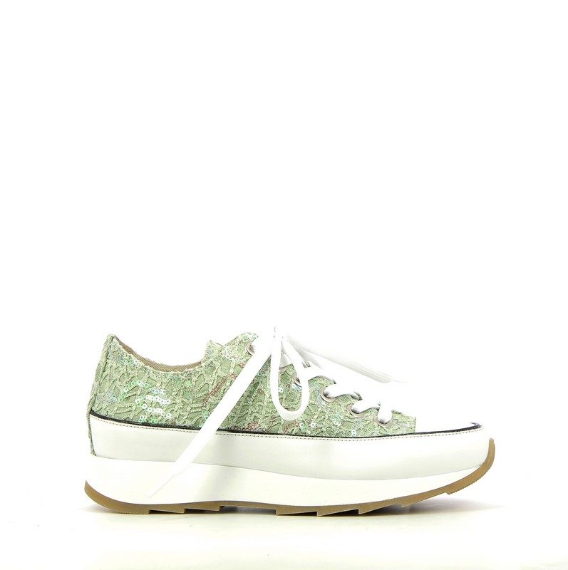 h0702h-vert